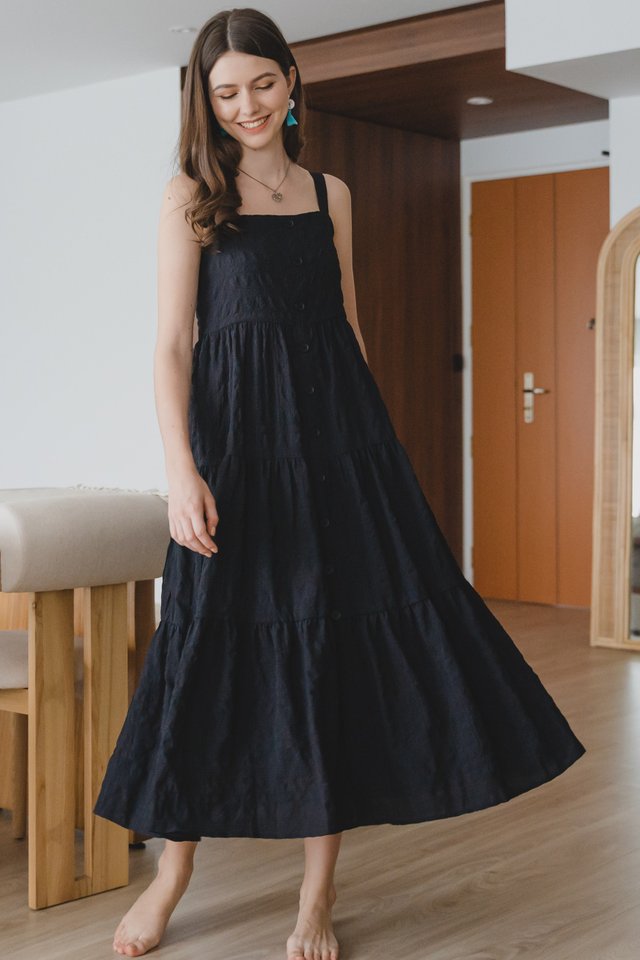 ACW Textured Thick Strap Button Flowy Maxi Dress in Black 