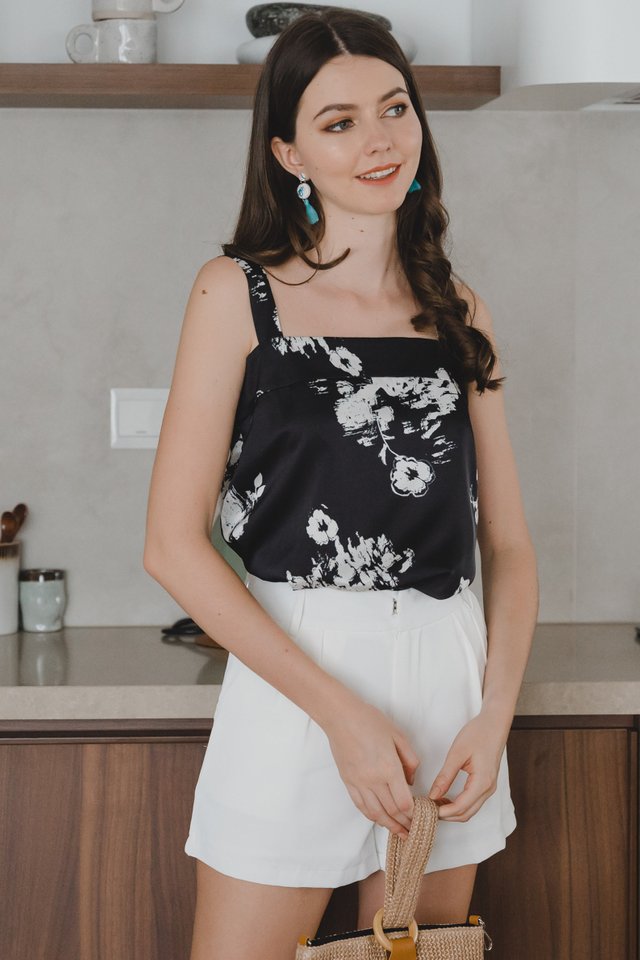 ACW Printed Thick Strap Flare Top in Black Floral