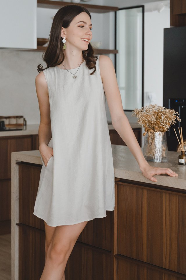 ACW Textured Basic Trapeze Dress in Light Grey