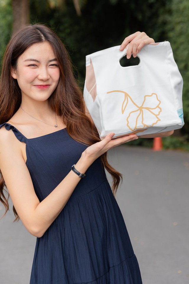 ACW 10th Anniversary Printed Lunch Bag in Abundance Print