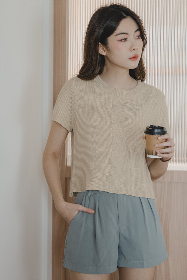 ACW Cable Panel Box Sleeve Top in Ivory 