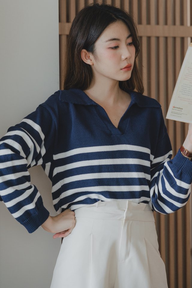 ACW Striped Collar Slouchy Knit Sweater in Navy 