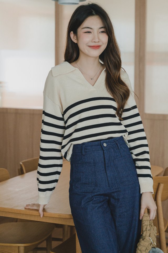 ACW Striped Collar Slouchy Knit Sweater in Ivory