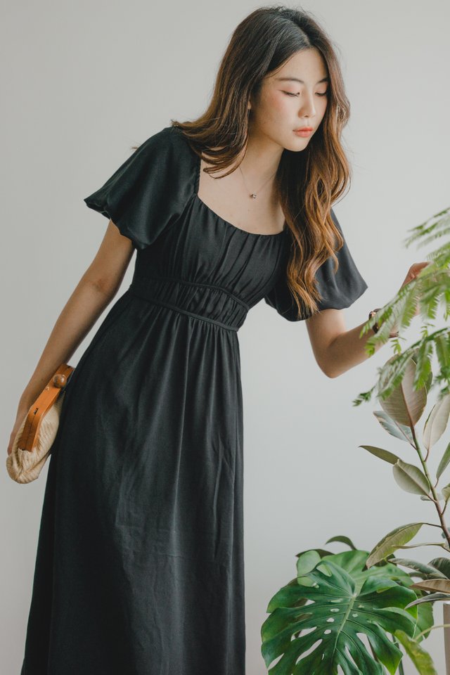 Ruched Waist Panel Puff Sleeve Midi Dress in Black 