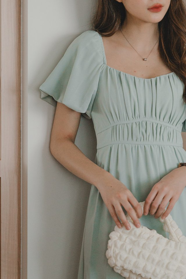 Ruched Waist Panel Puff Sleeve Midi Dress in Seafoam