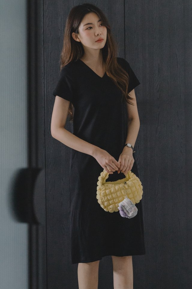 ACW V Neck Knit Midi Dress in Black
