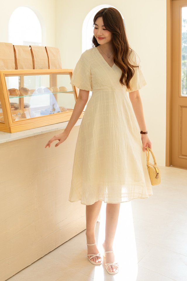 ACW Textured Panel Balloon Sleeve Midi Swing Dress in Ivory