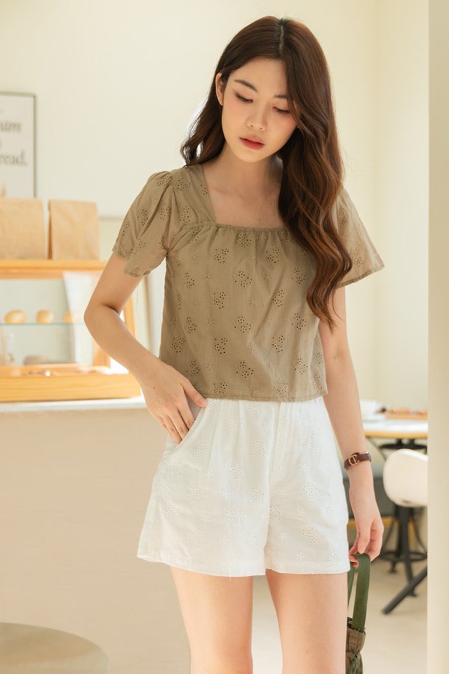 ACW Eyelet Curve Sleeve Swing Top in Olive