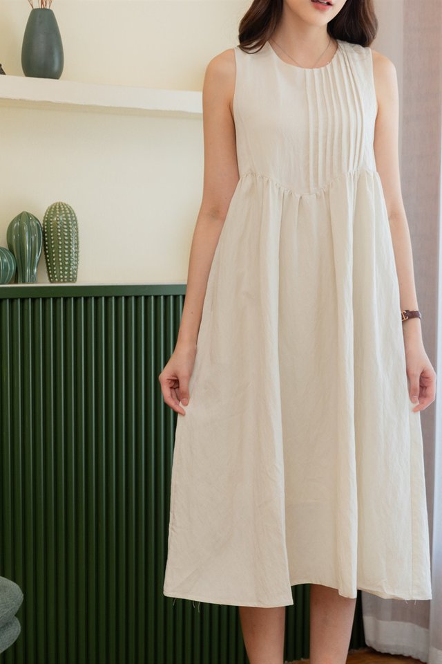ACW Side Pleat Panel Babydoll Midi Swing Dress in Cream
