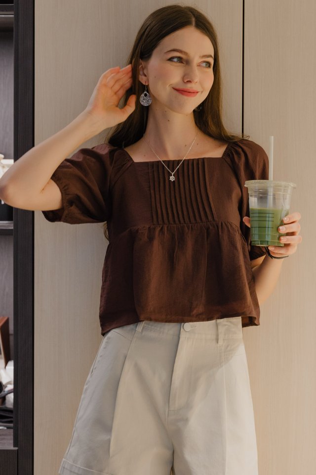 *Preorder* ACW Panel Lines Balloon Sleeve Babydoll Top in Cocoa Brown