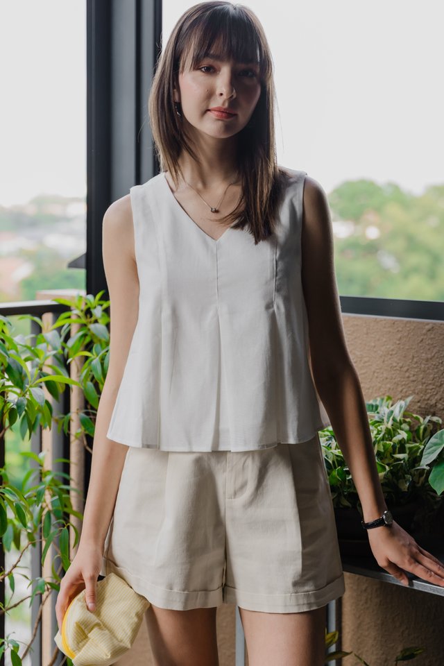*Preorder* ACW V Neck Linen Structured Swing Top in White