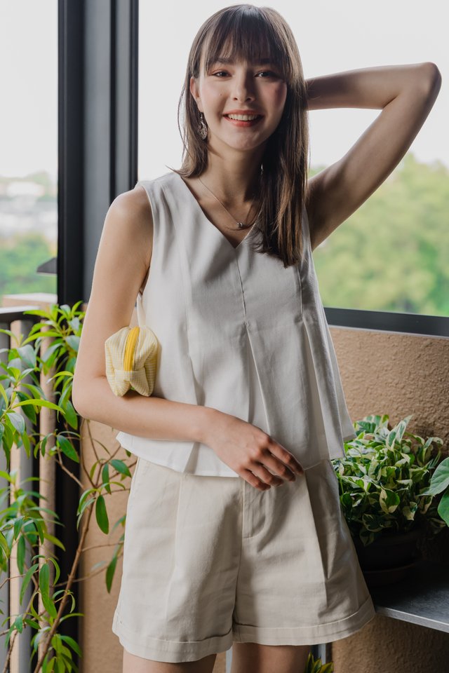 *Preorder* ACW V Neck Linen Structured Swing Top in White
