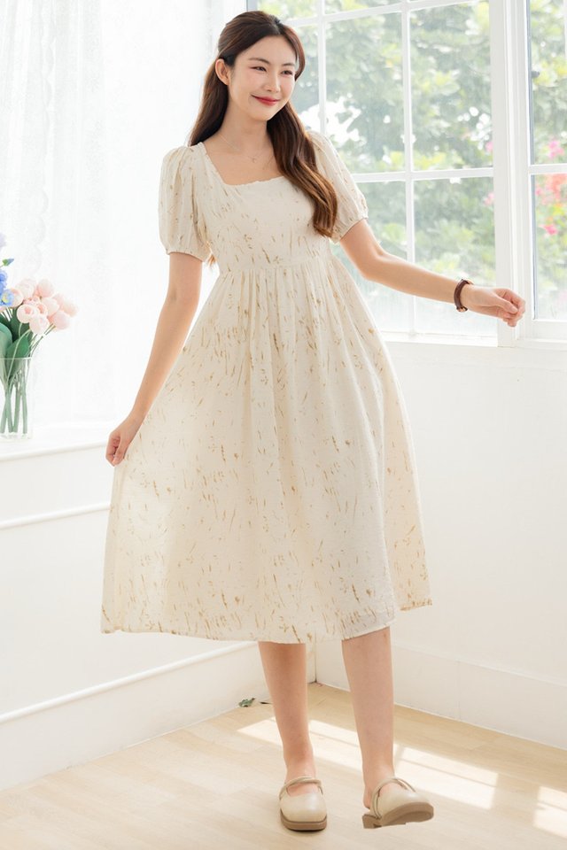 ACW Puffy Cuff Sleeve Square Neck Midi Swing Dress in Brush Prints