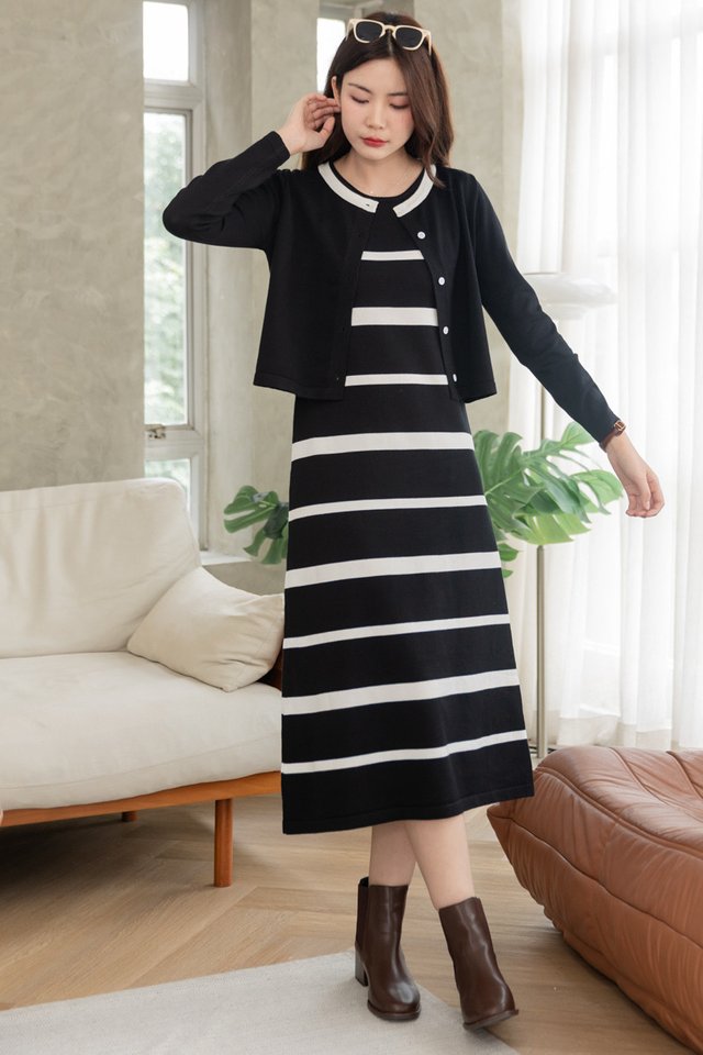 ACW Colourblock Trimming Button Down Cardigan in Black