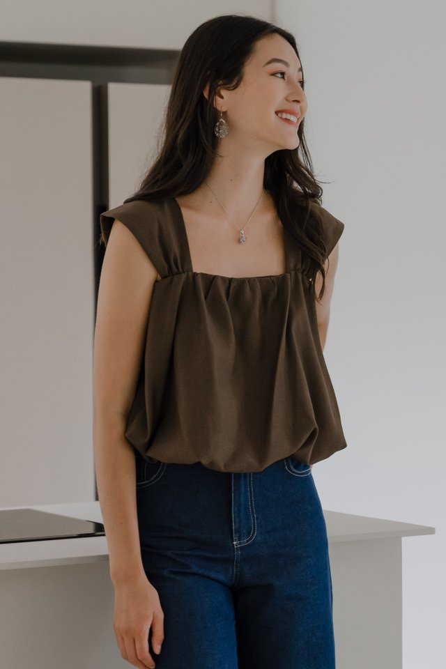 ACW Flutter Sleeve Bubble Hem Blouse in Cocoa Brown