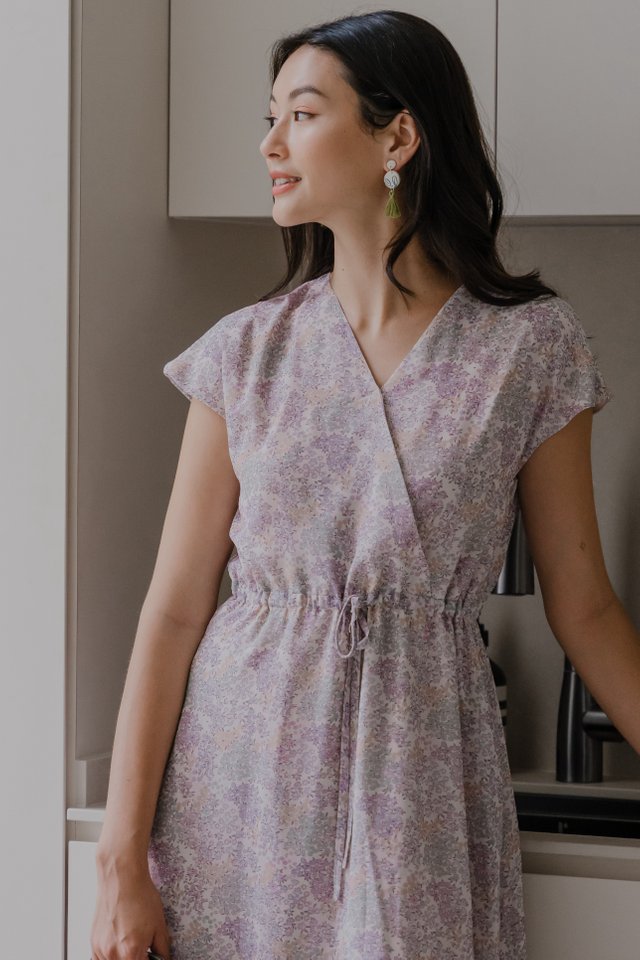 ACW Adjustable Waistband Wrap Midi Dress in Soft Lavender Florals