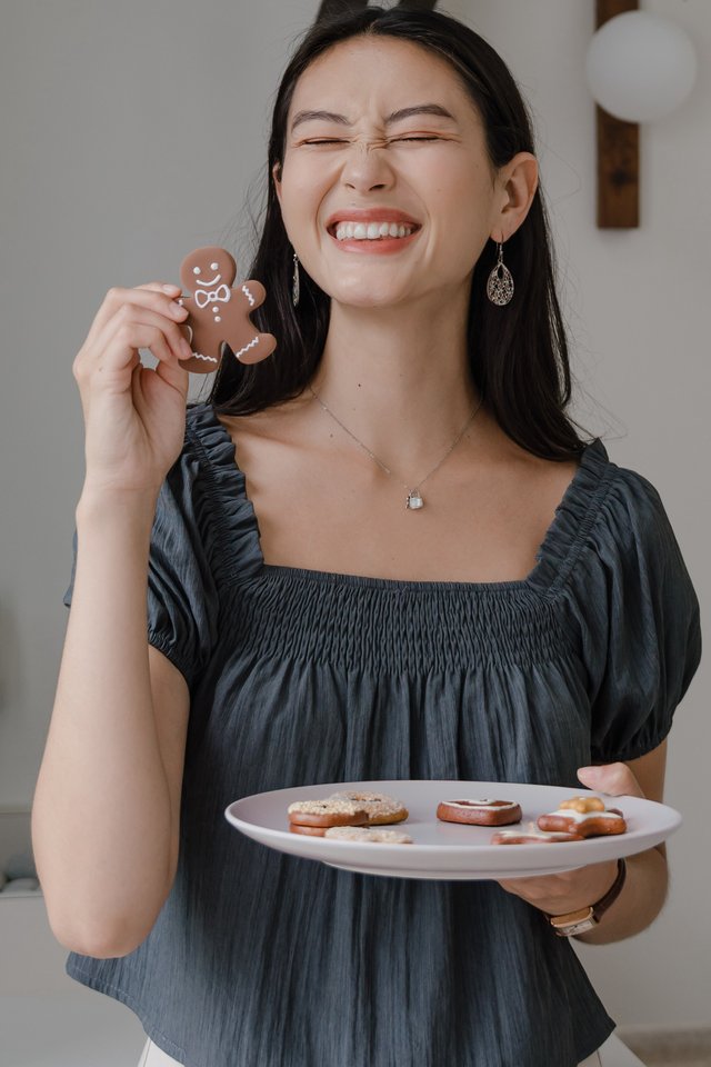 ACW Smocked Texture Puff Sleeve Babydoll Top in Stone Blue