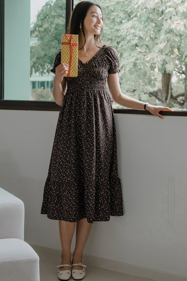 ACW Patterned Smock Sleeved Midi Dress in Cocoa Floral