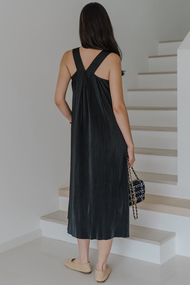 ACW V Back Fine Pleats Midi Dress in Black