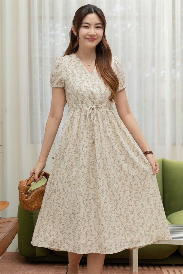 ACW Adjustable Drawstring Wrap Sleeve Midi Dress in Buttercreme Floral
