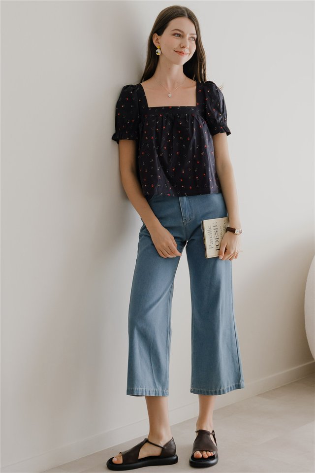 ACW Square Neck Bubble Puff Sleeve Blouse in Navy Petit Florals
