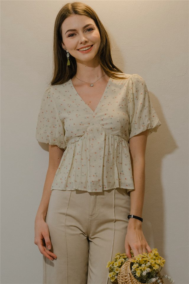 *Preorder* ACW Cloud Puff Sleeve Babydoll Top in Creme Florals