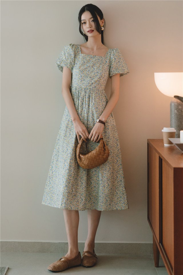 *Preorder* ACW Button Panel Sleeved Swing Midi Dress in Sunflower Print