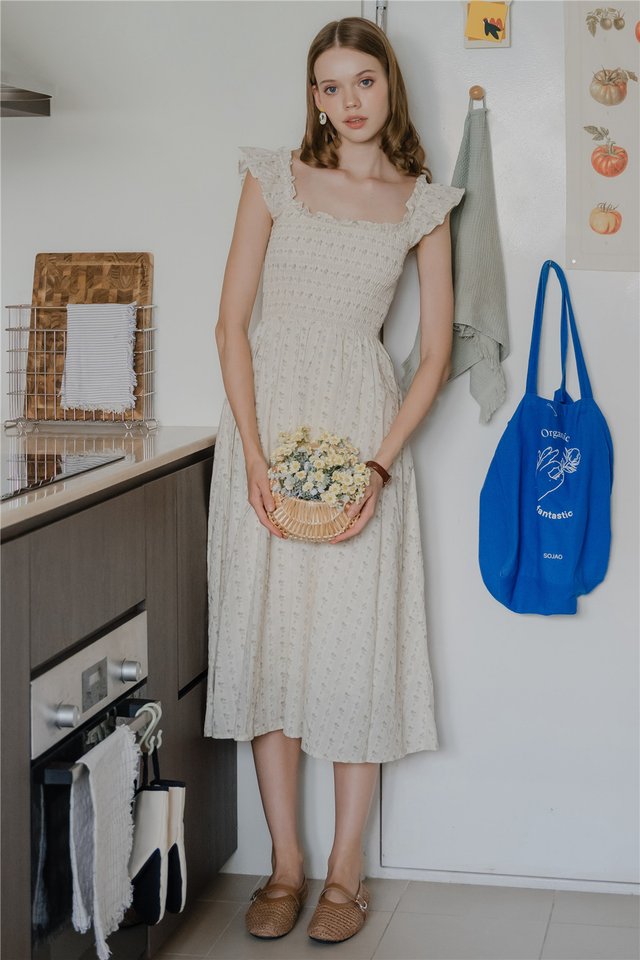 *Preorder* ACW Ruffled Sleeveless Smock Midi Dress in Patterned Florals