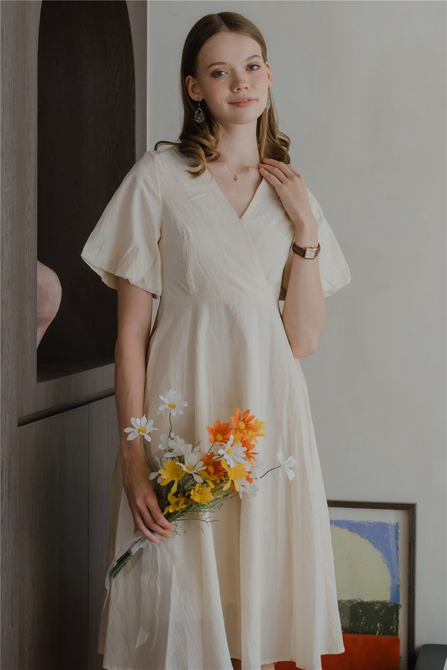 ACW Textured Balloon Puff Sleeve Swing Dress in Cream