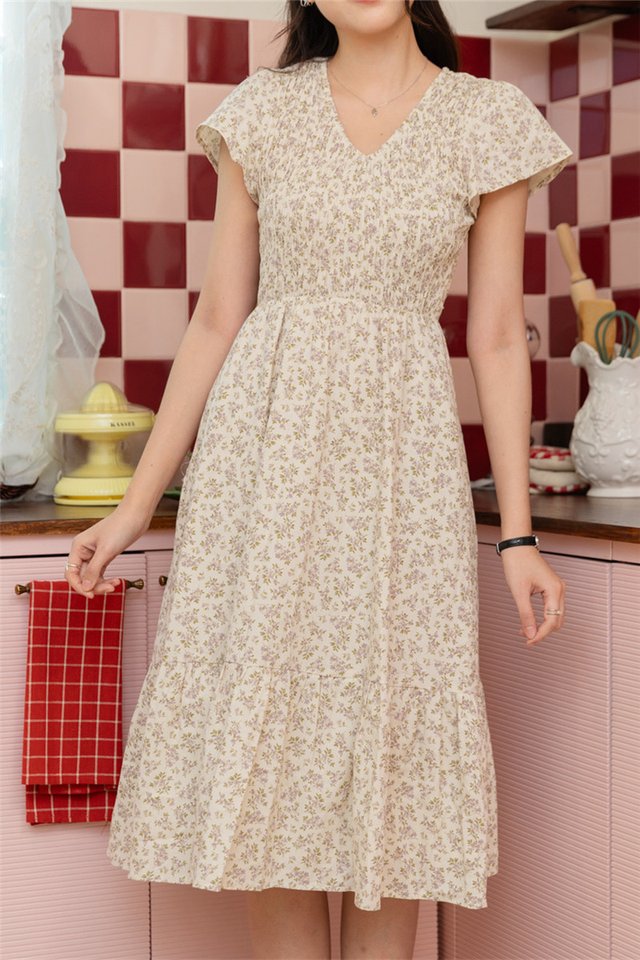ACW V Neck Smock Midi Swing Dress in Lavender Florals