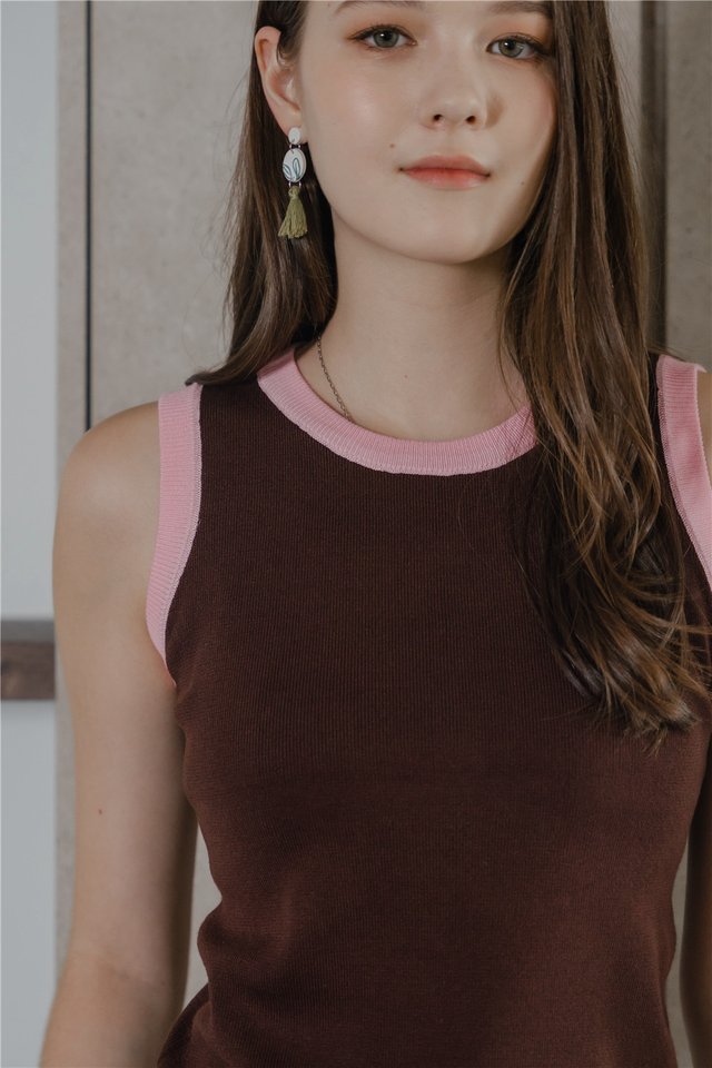 *Preorder* ACW Contrast Piping Sleeveless Knit Top in Cocoa