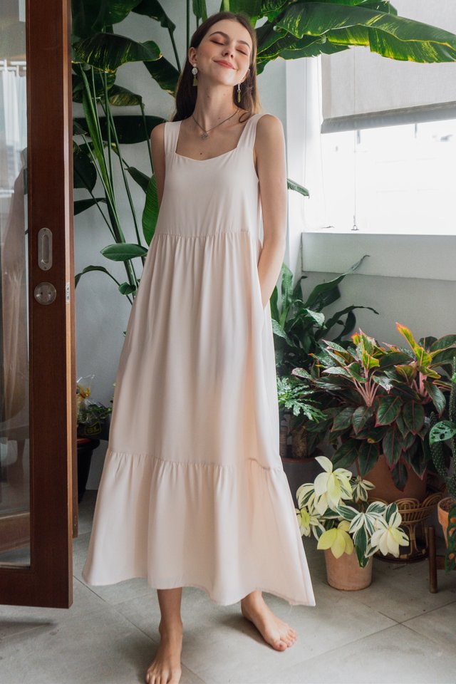 ACW Square Neck Tier Drop Hem Maxi Dress in Ivory