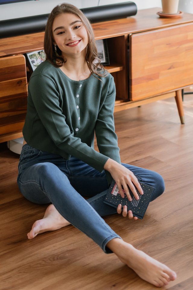 Denim Stretchy Fitted Jeans in Light Wash