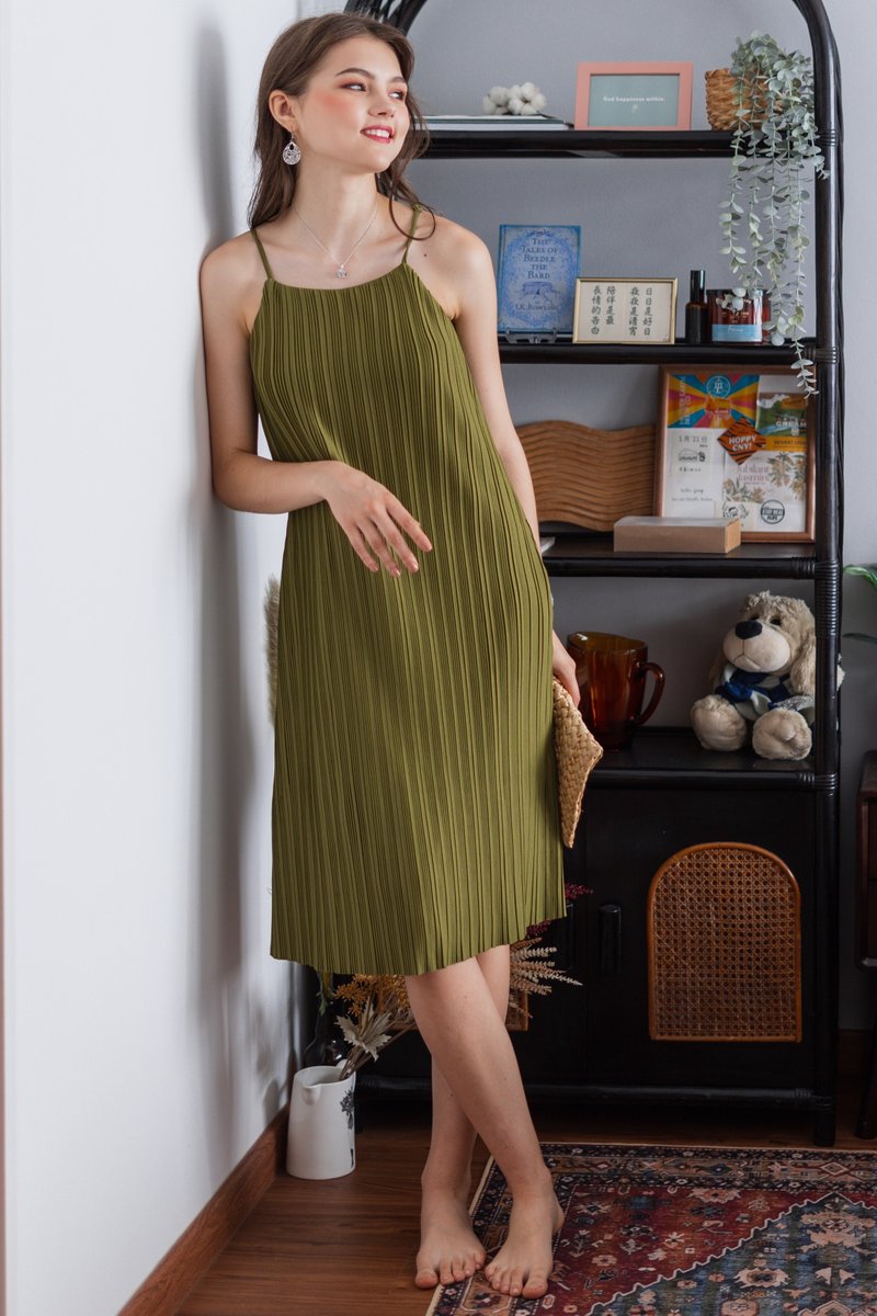 Fine clearance pleated dress