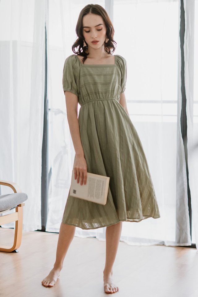 ACW Textured Lines Puff Sleeve Maxi Dress in Olive