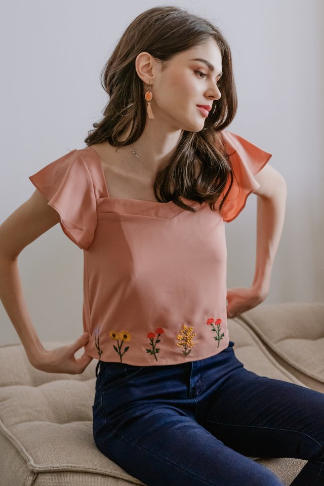 ACW Embroidery Sweetheart Flutter Sleeve Top in Rosewood